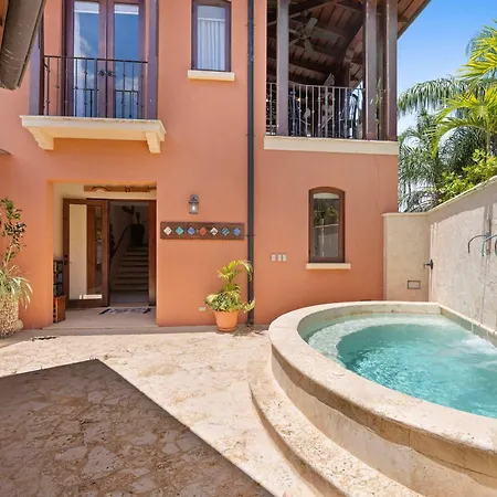 Las Catalinas Villa 5 Bd